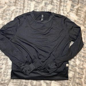 never worn ✨vuori long sleeve✨